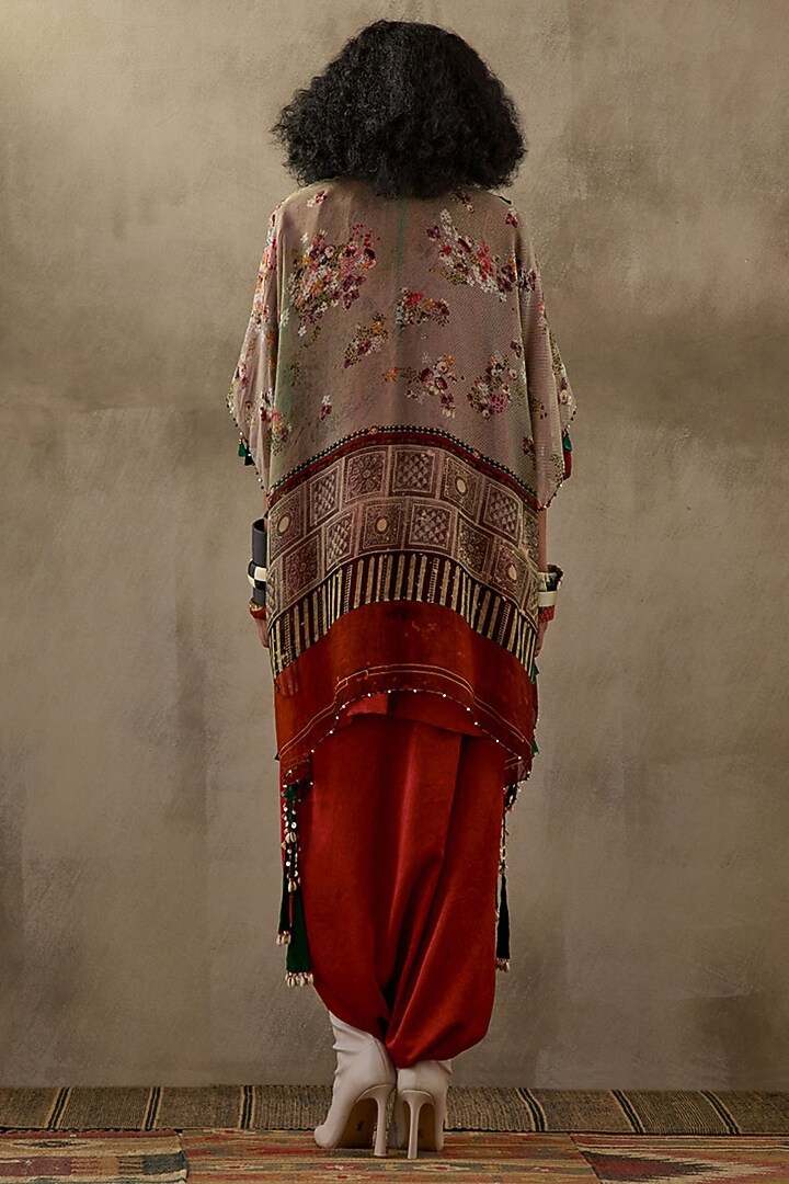 Sindoor Red Crushed Silk Kurta Set by ASEEM KAPOOR at Pernia's Pop Up Shop