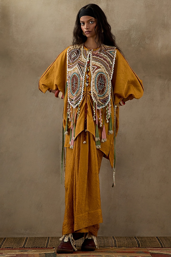 Yellow Crushed Silk Pleated Skirt Set by ASEEM KAPOOR at Pernia's Pop Up Shop