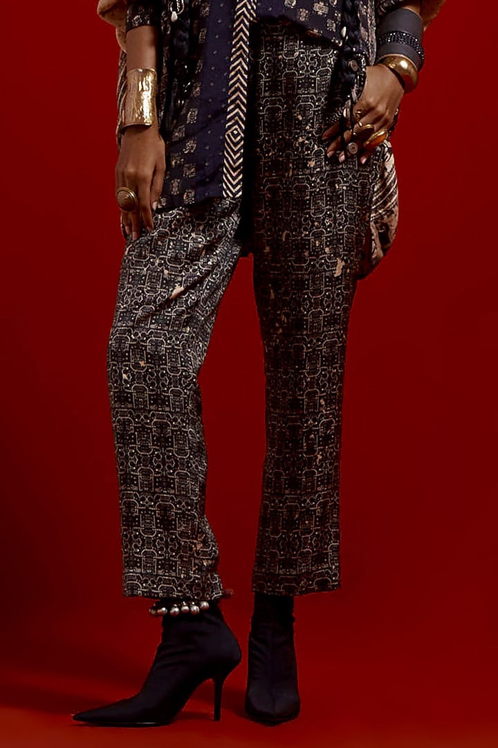Surmai & Mogra Colored Italian Crepe Printed Co-Ord Set by ASEEM KAPOOR at Pernia's Pop Up Shop