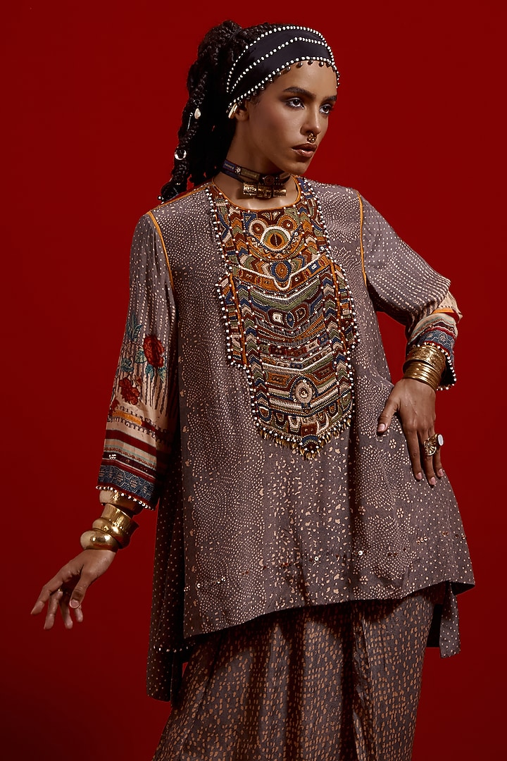 Ash Grey Italian Crepe Printed Kurta Set by ASEEM KAPOOR at Pernia's Pop Up Shop