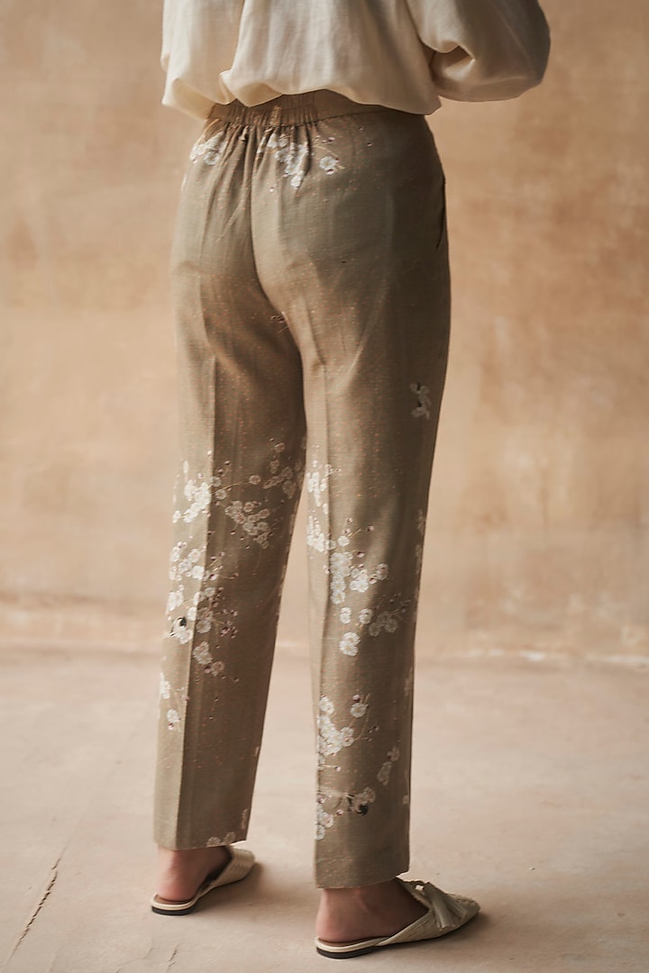 Bhura Colored Textured Kurta Set by ASEEM KAPOOR at Pernia's Pop Up Shop