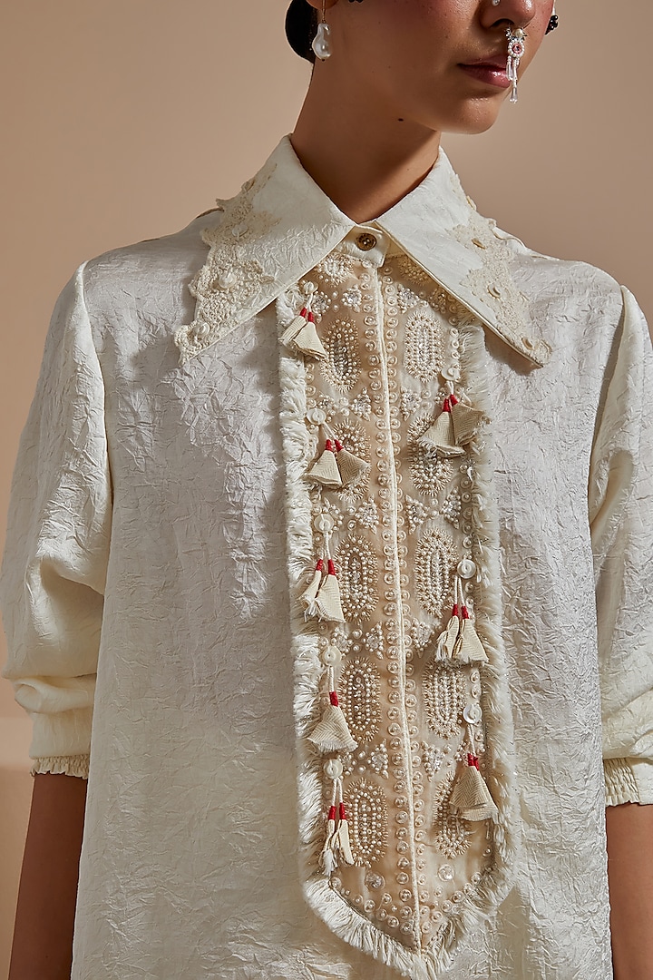 Mogra White Crushed Silk Lace Embroidered Shirt by ASEEM KAPOOR at Pernia's Pop Up Shop