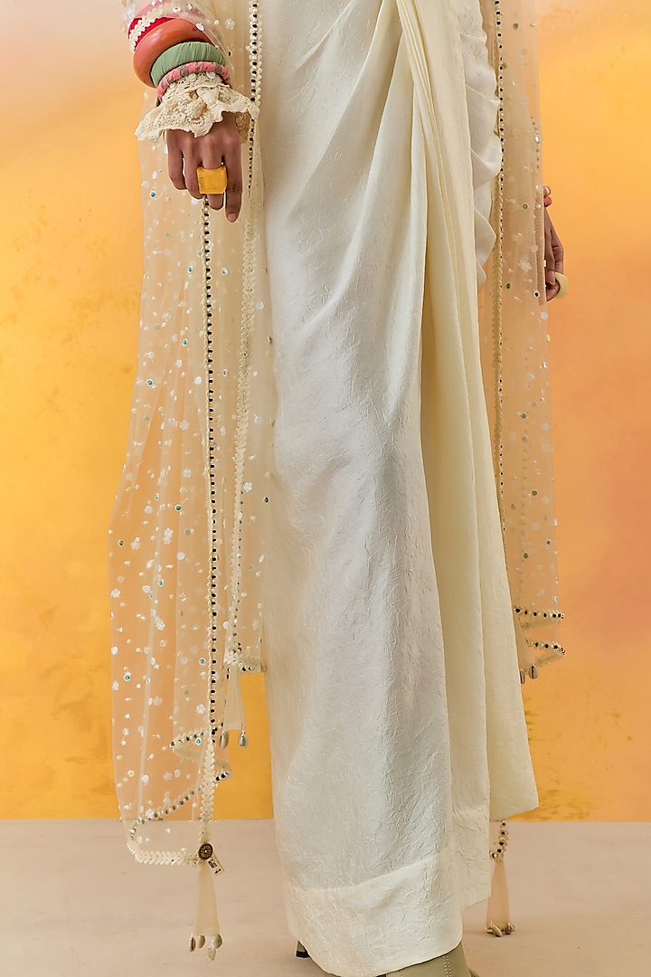 Mogra White Crushed Silk Skirt Set by ASEEM KAPOOR at Pernia's Pop Up Shop
