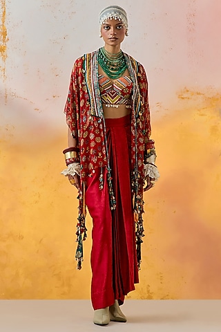 Sindoor-Colored Crushed Silk Skirt Set by ASEEM KAPOOR