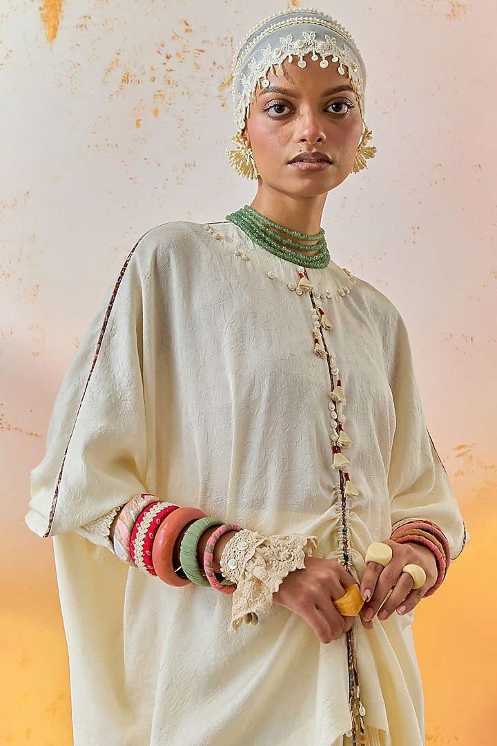 Mogra White Crushed Silk Pleated Skirt Set by ASEEM KAPOOR at Pernia's Pop Up Shop