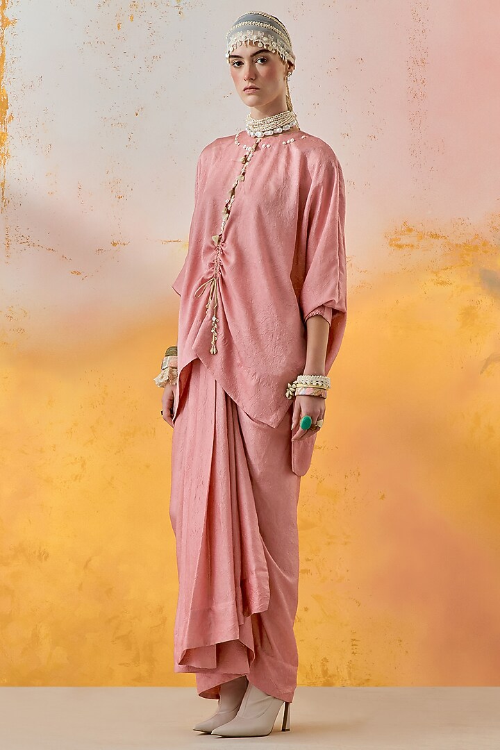 Shell Pink Crushed Silk Pleated Skirt Set by ASEEM KAPOOR at Pernia's Pop Up Shop