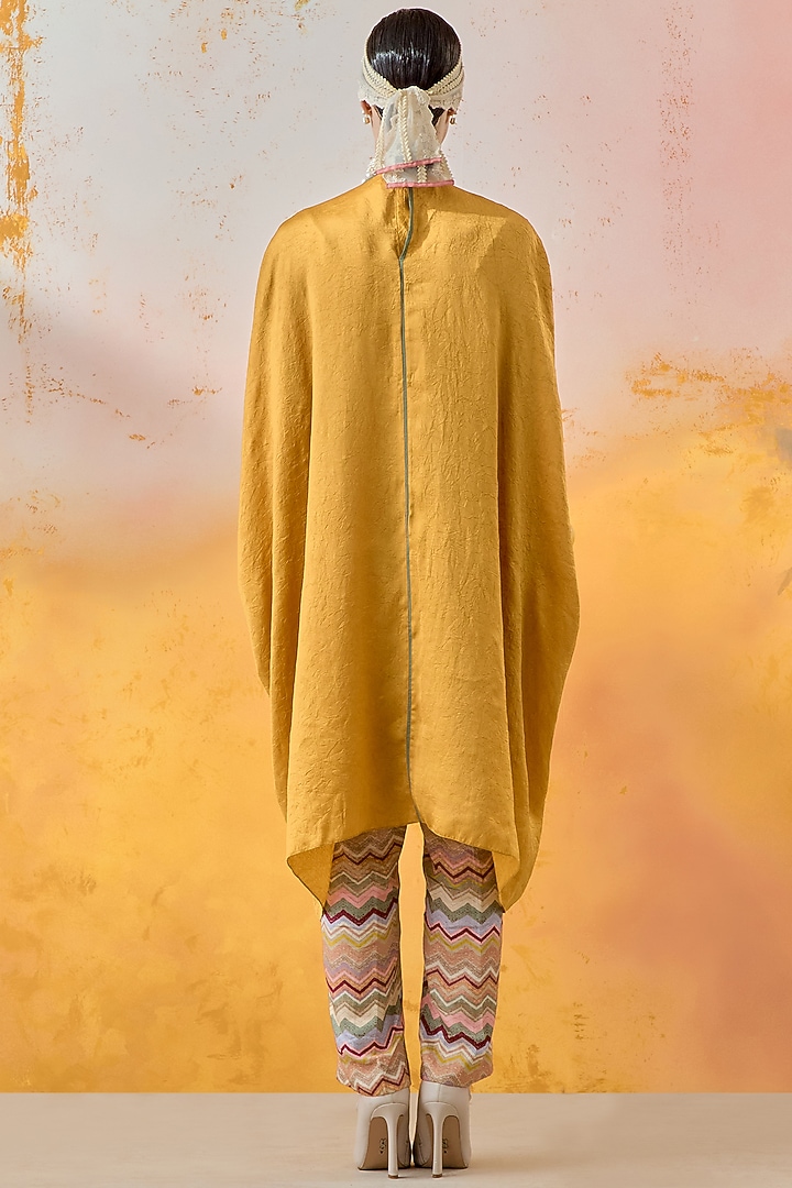 Yellow Crushed Silk Embroidered Tunic Set by ASEEM KAPOOR at Pernia's Pop Up Shop