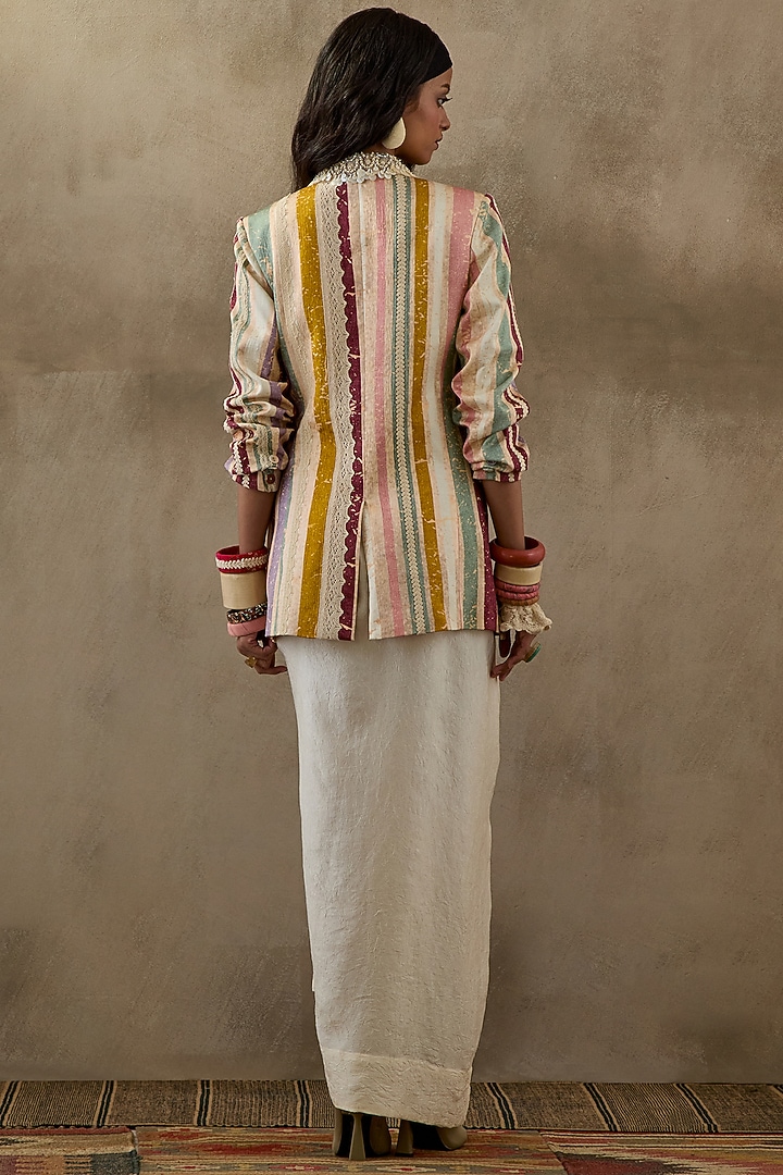 Mogra White Crushed Silk Skirt Set by ASEEM KAPOOR at Pernia's Pop Up Shop