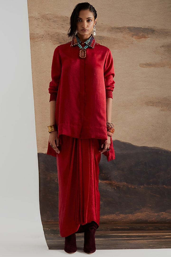 Sindoor Red Crushed Silk Straight Shirt by ASEEM KAPOOR at Pernia's Pop Up Shop