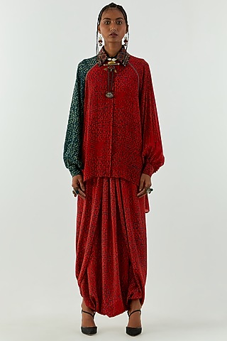 Sindoor Red Printed Shirt by Aseem kapoor