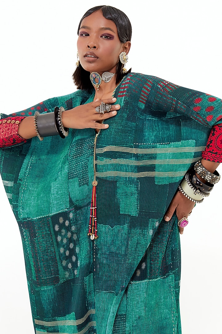 Green Crinkle Crepe & Slub Satin Aari Embroidered Tunic Set by ASEEM KAPOOR at Pernia's Pop Up Shop