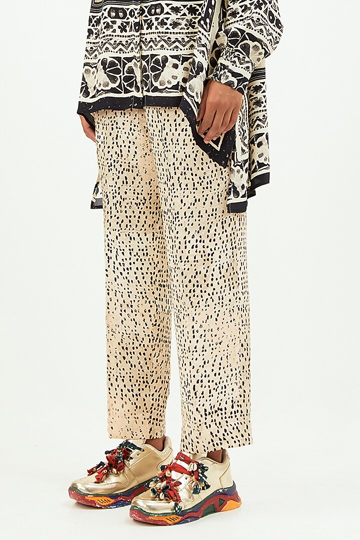 White & Black Natural Crepe Printed Co-Ord Set by ASEEM KAPOOR at Pernia's Pop Up Shop