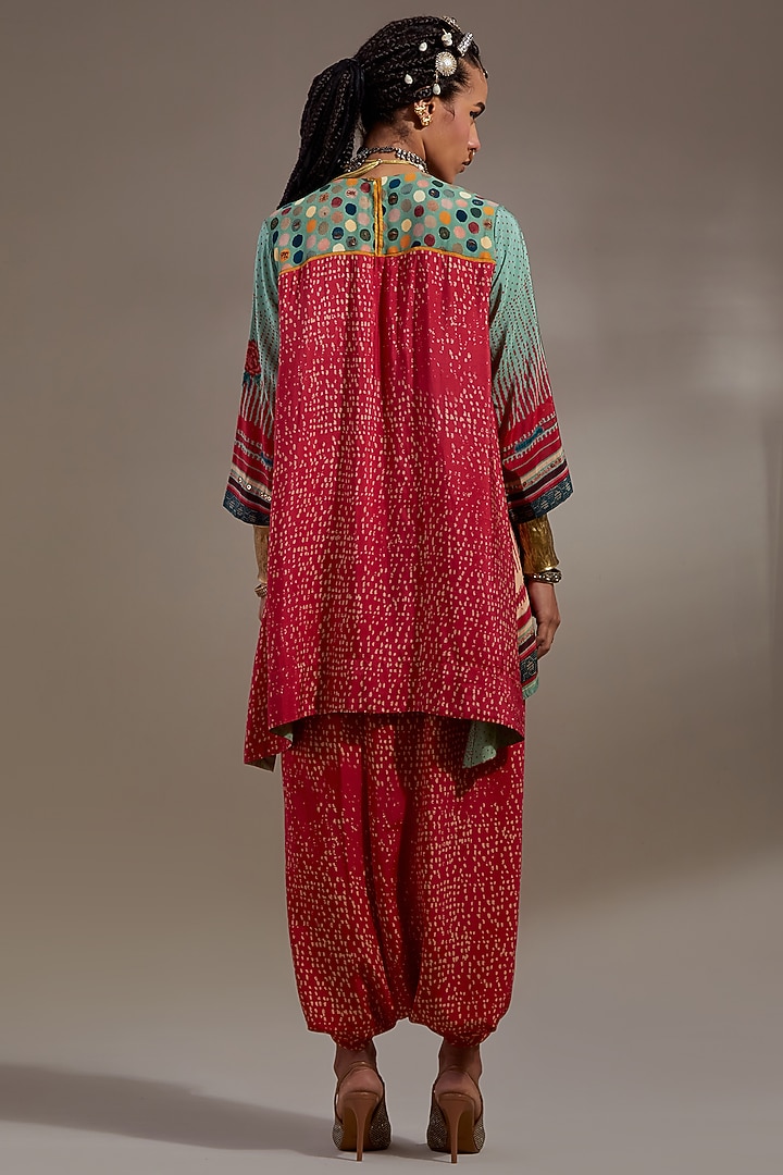 Sindoor Red Natural Crepe Printed & Embroidered Kurta Set by ASEEM KAPOOR at Pernia's Pop Up Shop