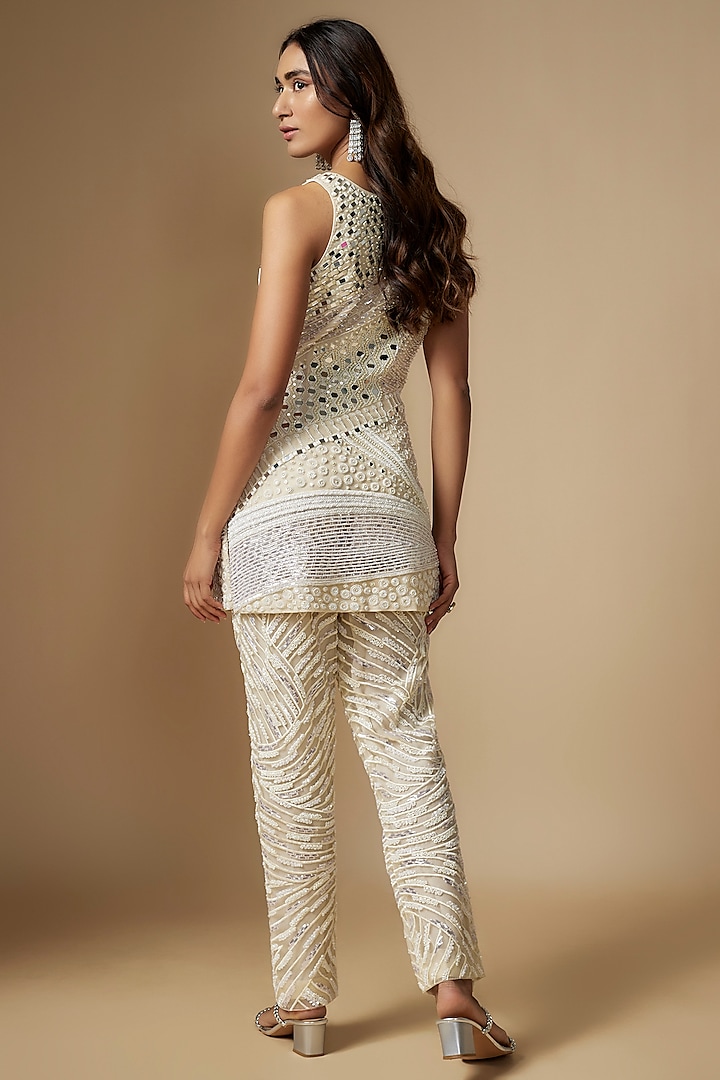 Ivory Tulle Hand Embroidered Kurta Set by ASAGA at Pernia's Pop Up Shop