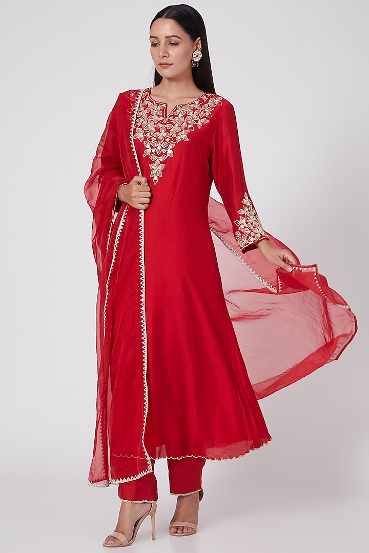 Red Embroidered Kurta Set by ASAGA