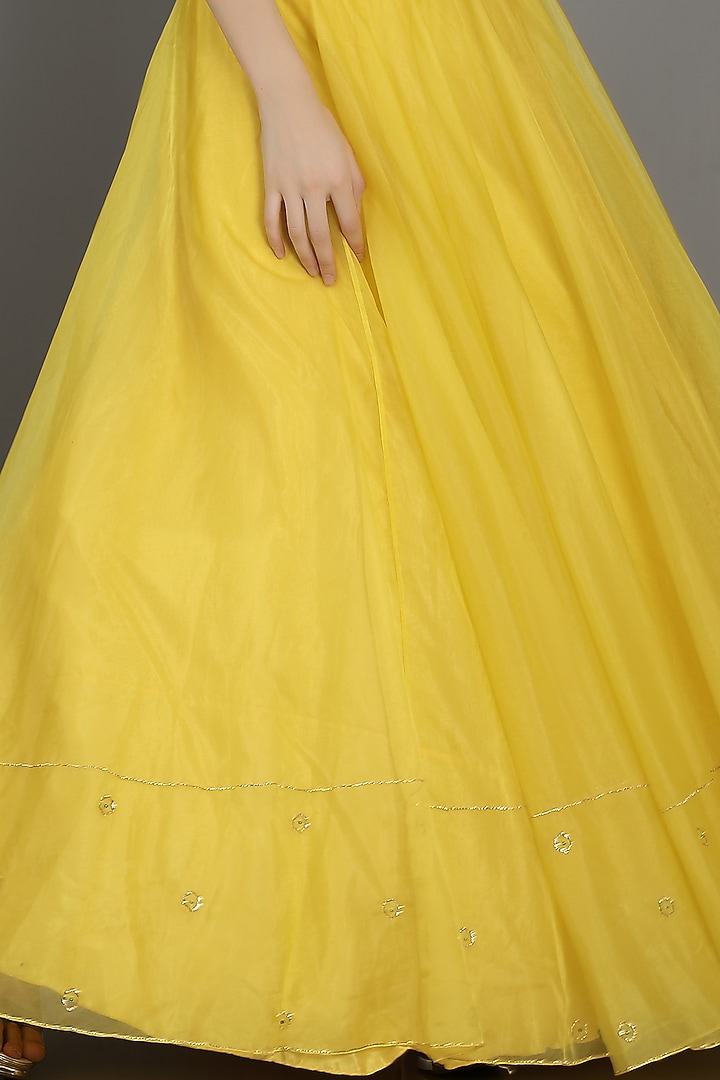 Lemon Organza Wedding Lehenga Set by ASAGA at Pernia's Pop Up Shop