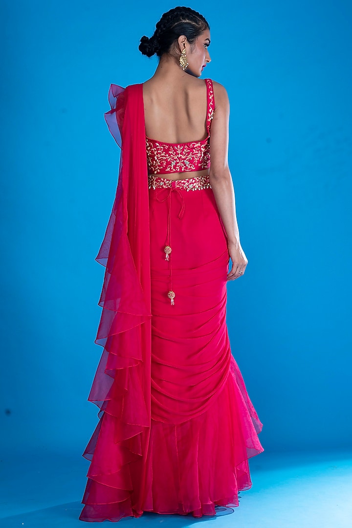 Rani Chiffon & Organza Pre-Draped Wedding Saree Set by ASAGA at Pernia's Pop Up Shop