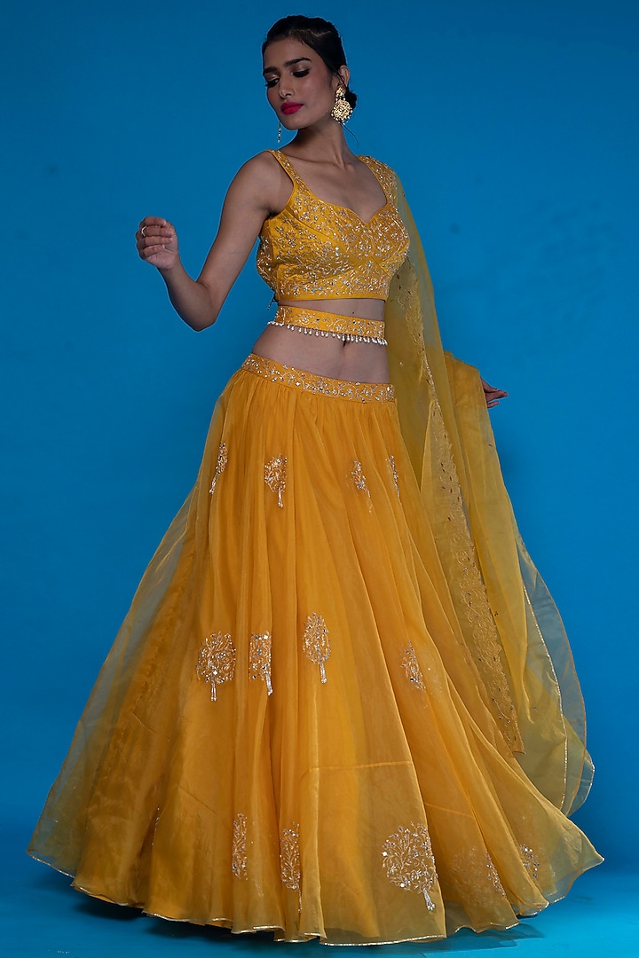 Mustard Organza Embroidered Wedding Lehenga Set by ASAGA at Pernia's Pop Up Shop