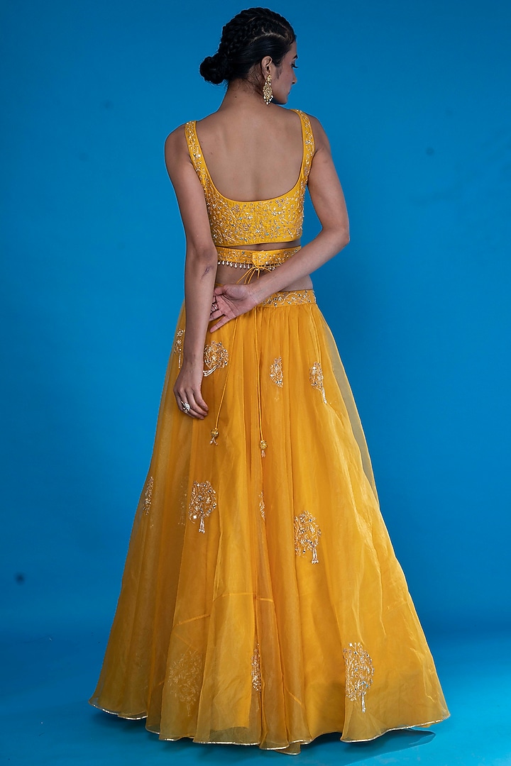 Mustard Organza Embroidered Wedding Lehenga Set by ASAGA at Pernia's Pop Up Shop