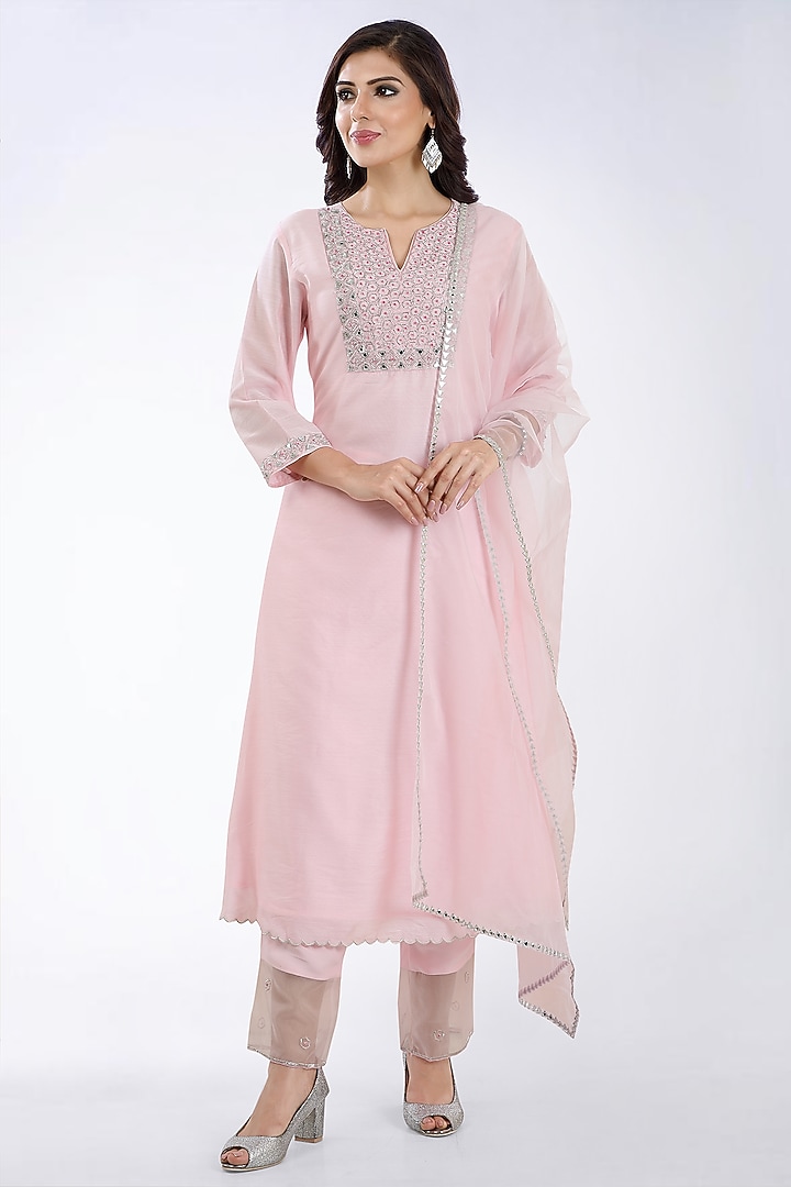 Baby Pink Embroidered Kurta Set by ASAGA at Pernia's Pop Up Shop