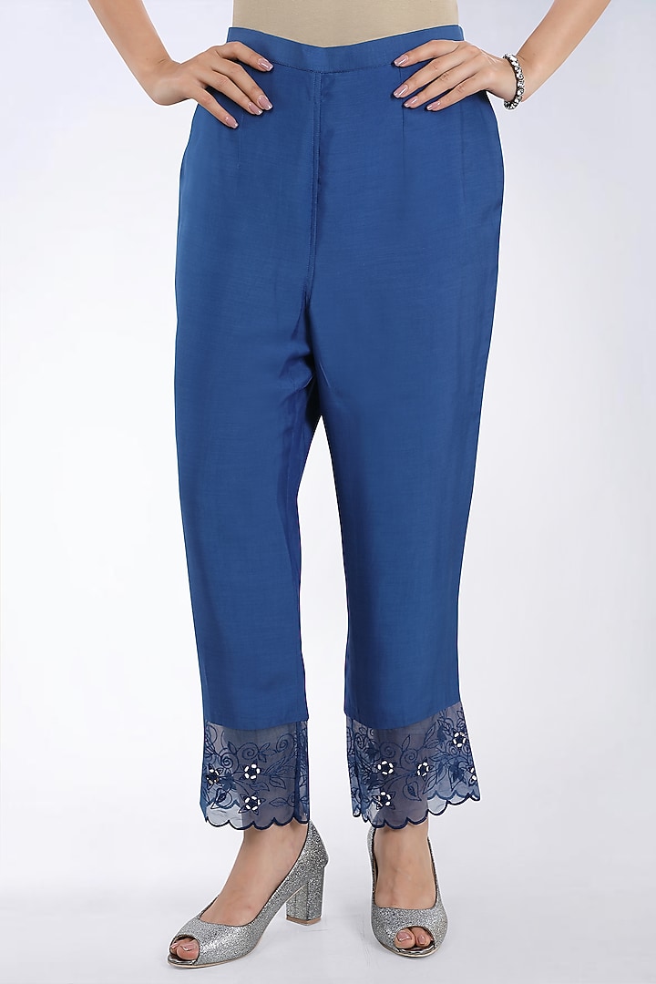 Navy Blue Embroidered Kurta Set by ASAGA at Pernia's Pop Up Shop