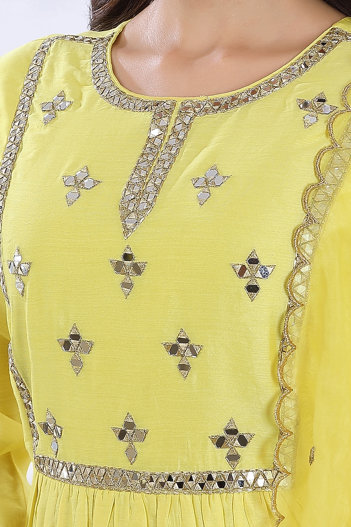 Lemon Embroidered Kurta Set by ASAGA at Pernia's Pop Up Shop