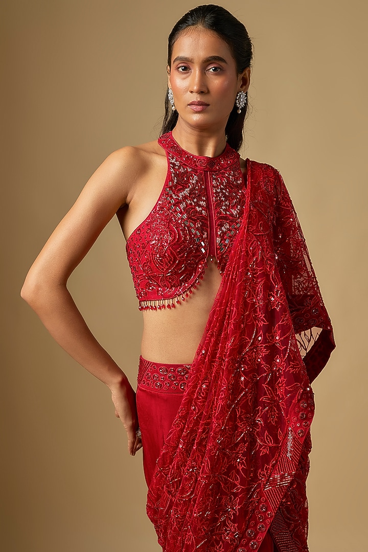 Red Tulle & Chinon Satin Embroidered Draped Reception Saree Set by ASAGA at Pernia's Pop Up Shop