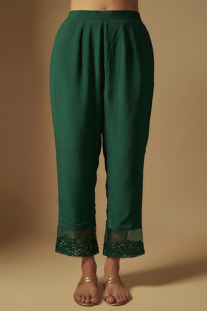 Green Chanderi Floral Hand Embroidered Kurta Set by ASAGA at Pernia's Pop Up Shop