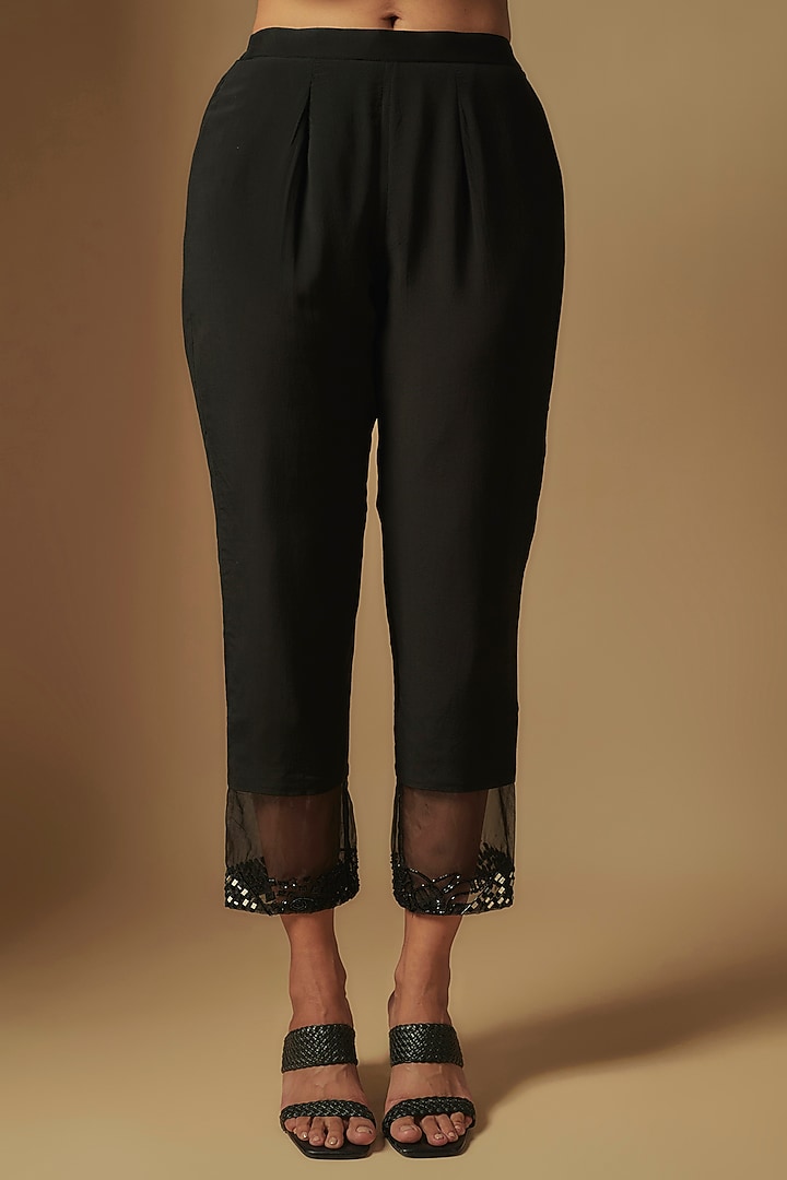 Black Chanderi Hand Embroidered Kurta Set by ASAGA at Pernia's Pop Up Shop