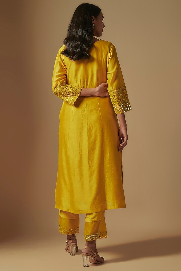 Yellow Chanderi Hand Embroidered Kurta Set by ASAGA at Pernia's Pop Up Shop