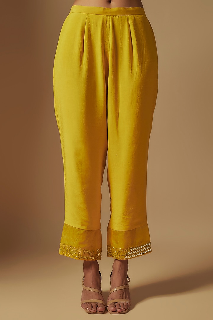 Yellow Chanderi Hand Embroidered Kurta Set by ASAGA at Pernia's Pop Up Shop