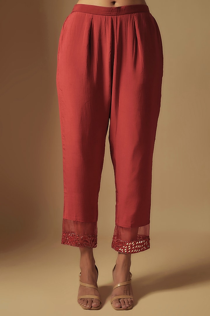 Red Chanderi Hand Embroidered Kurta Set by ASAGA at Pernia's Pop Up Shop