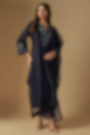 Navy Blue Chanderi Mirror Hand Embroidered Kurta Set by ASAGA at Pernia's Pop Up Shop