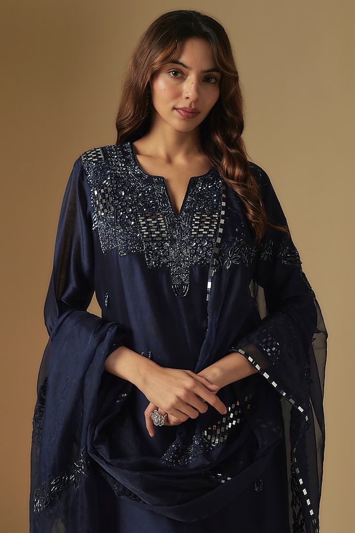 Navy Blue Chanderi Mirror Hand Embroidered Kurta Set by ASAGA at Pernia's Pop Up Shop