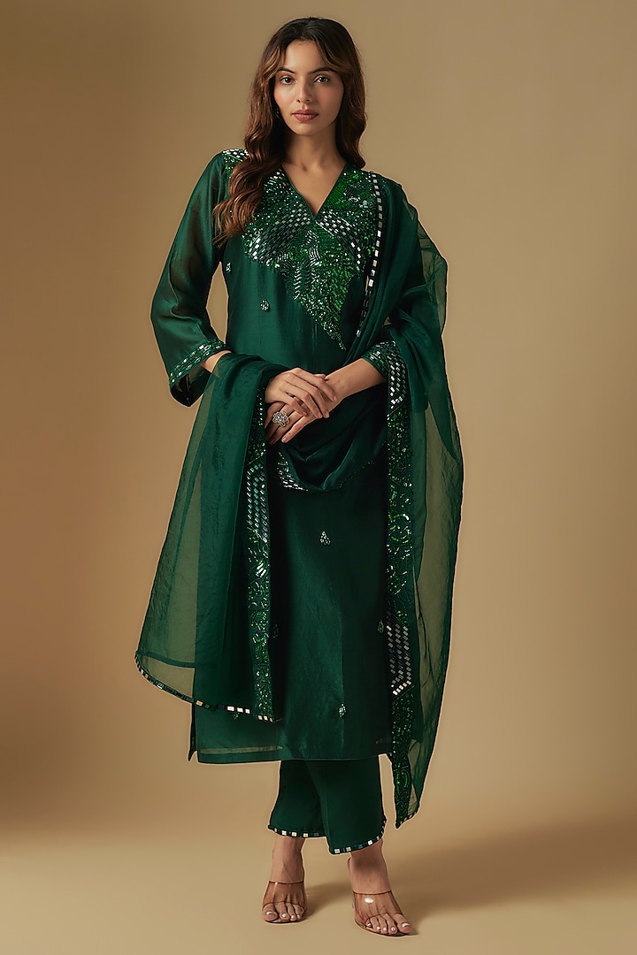 Emerald Green Chanderi Mirror Hand Embroidered Kurta Set by ASAGA at Pernia's Pop Up Shop