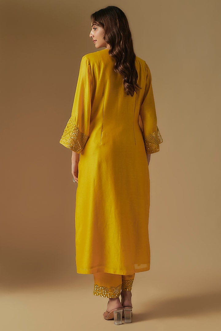 Yellow Chanderi Mirror Embroidered Kurta Set by ASAGA at Pernia's Pop Up Shop