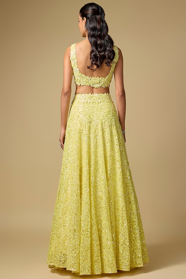 Butter Yellow Tulle Embroidered Bridal Lehenga Set by ASAGA at Pernia's Pop Up Shop