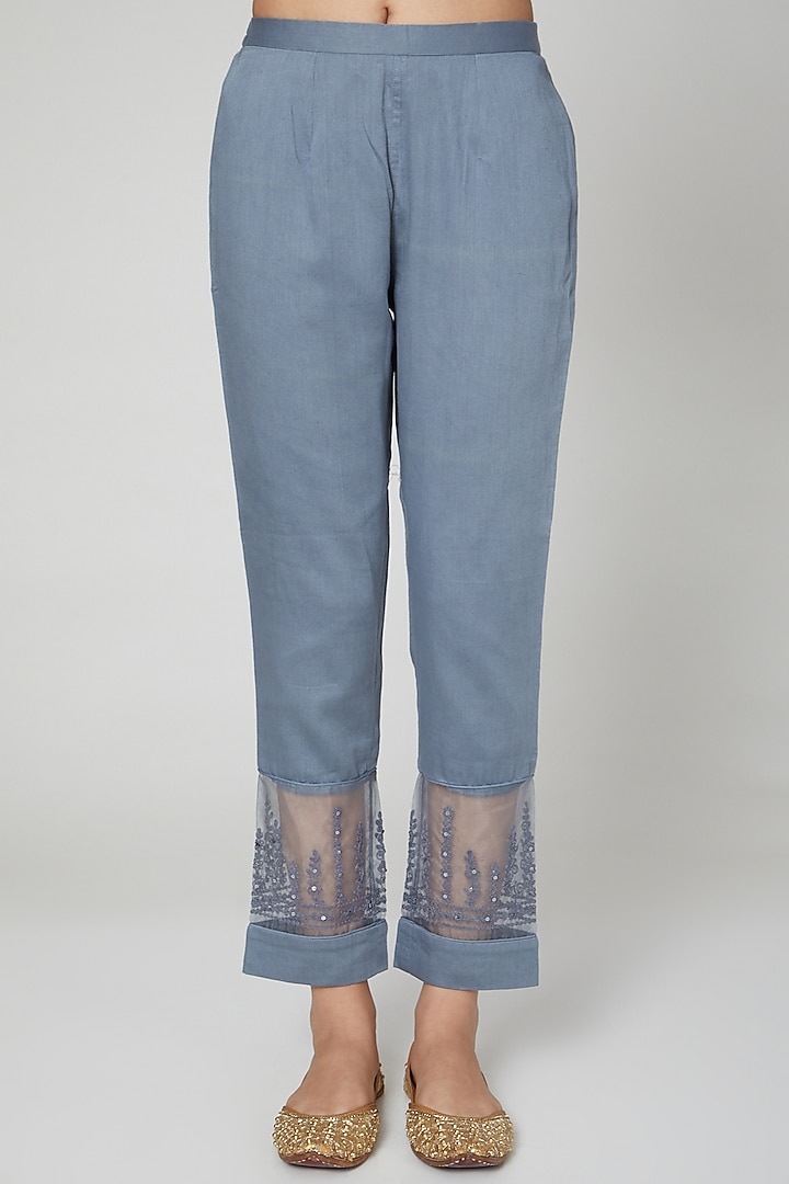 Grey Embroidered Kurta Set by ASAGA at Pernia's Pop Up Shop