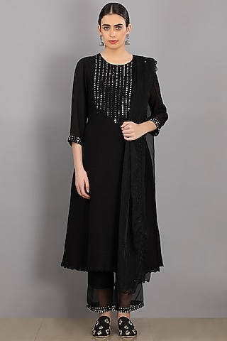 Black Embroidered Kurta Set by ASAGA
