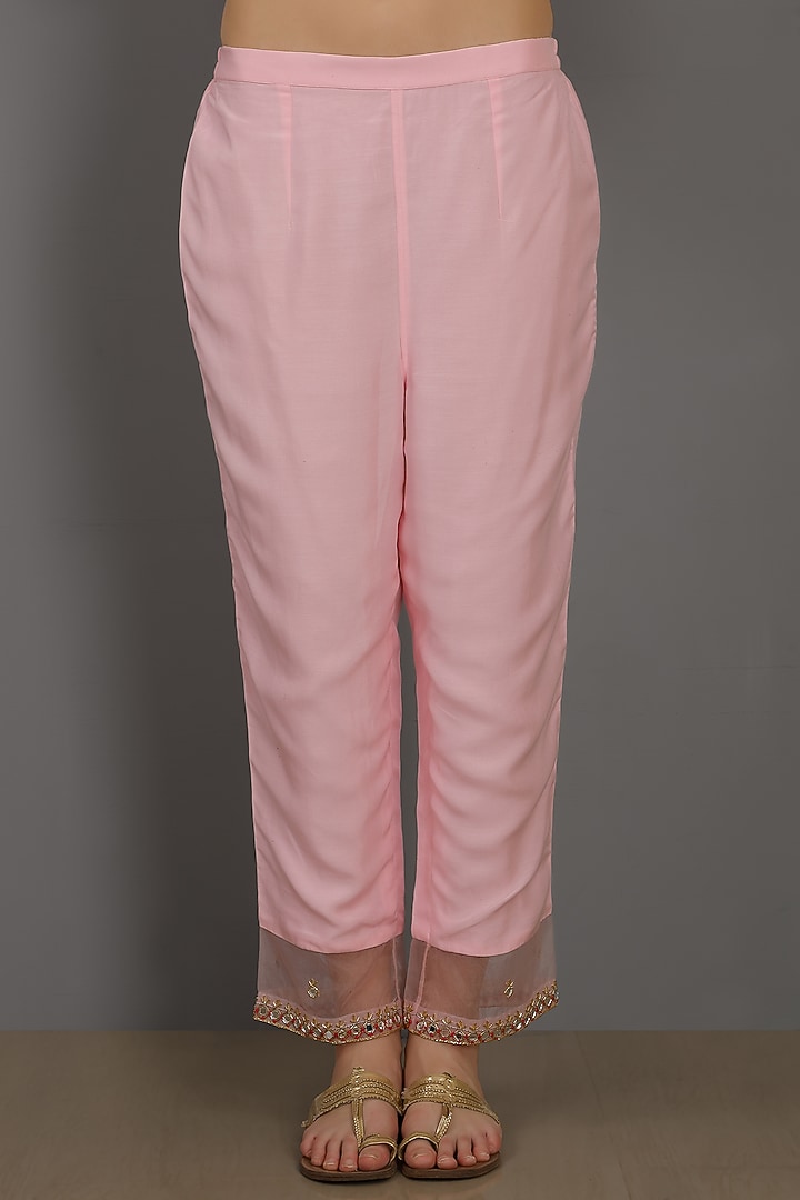 Pink Embroidered Chanderi Silk Kurta Set by ASAGA at Pernia's Pop Up Shop