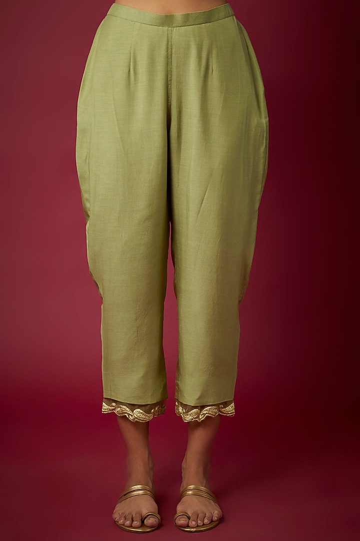Olive Green Pure Chanderi Machine Embroidered Kurta Set by ASAGA at Pernia's Pop Up Shop