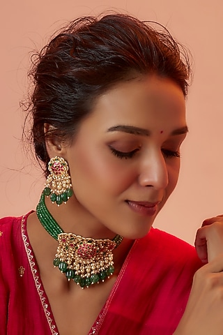 Gold Finish Green Beads & Kundan Polki Choker Necklace Set by ASHNEE