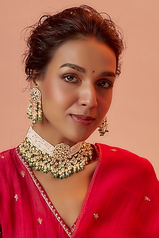 Gold Finish Kundan Polki Choker Necklace Set by ASHNEE