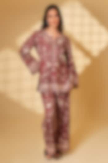 Rouge-Colored Pure Silk Kundan Hand Embroidered Kurta Set by Ashtar at Pernia's Pop Up Shop