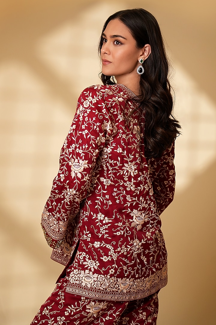Rouge-Colored Pure Silk Kundan Hand Embroidered Kurta Set by Ashtar at Pernia's Pop Up Shop
