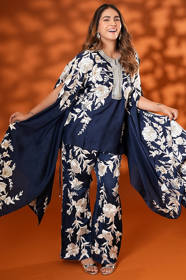 Mysore Blue Pure Silk Hand Embroidered Kaftan Set by Ashtar at Pernia's Pop Up Shop
