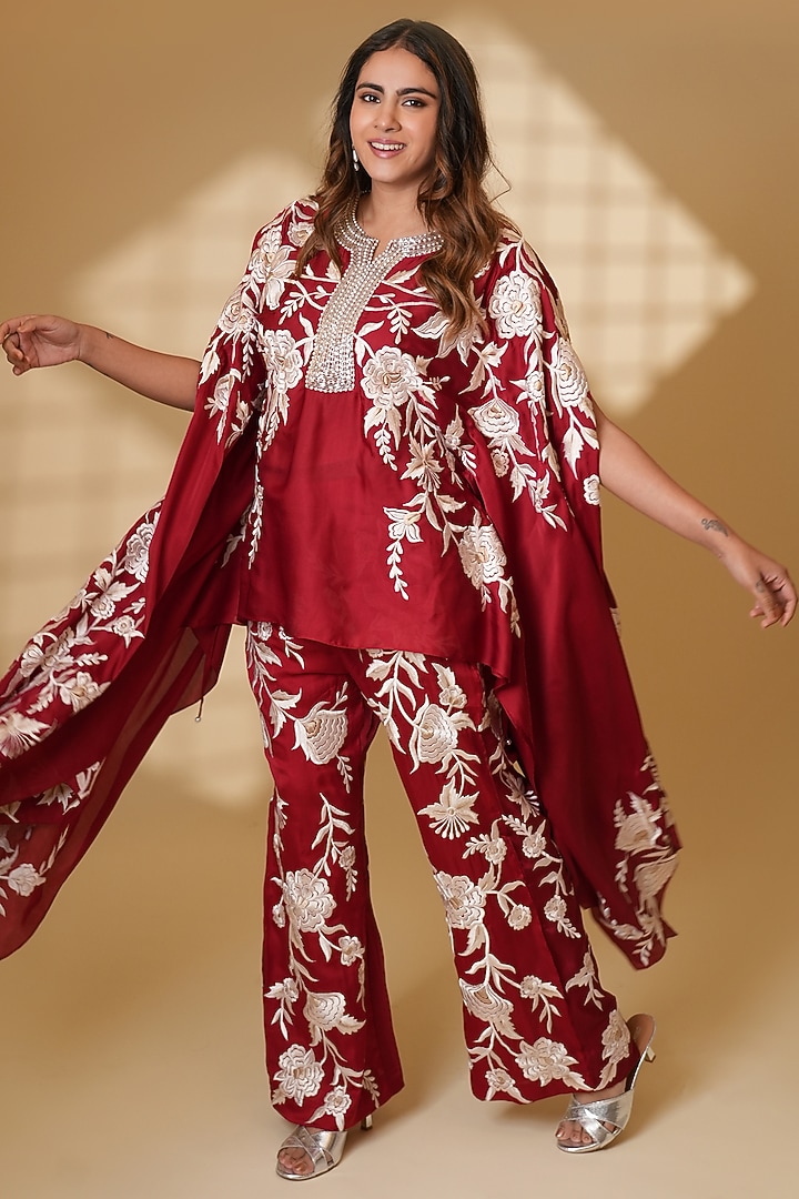 Bengal Rouge Pure Silk Hand Embroidered Kaftan Set by Ashtar at Pernia's Pop Up Shop