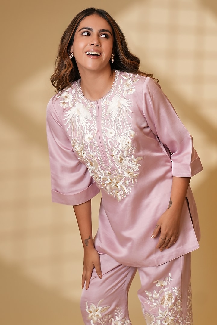 Blush Pink Pure Silk Parsi Gara Embroidered Kurta Set by Ashtar at Pernia's Pop Up Shop