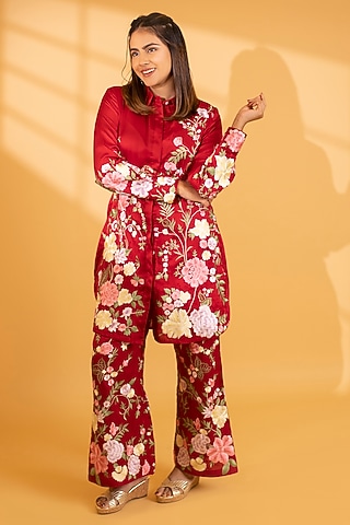 Crimson Red Crepe Silk Parsi Gara Embroidered Kurta Set by Ashtar