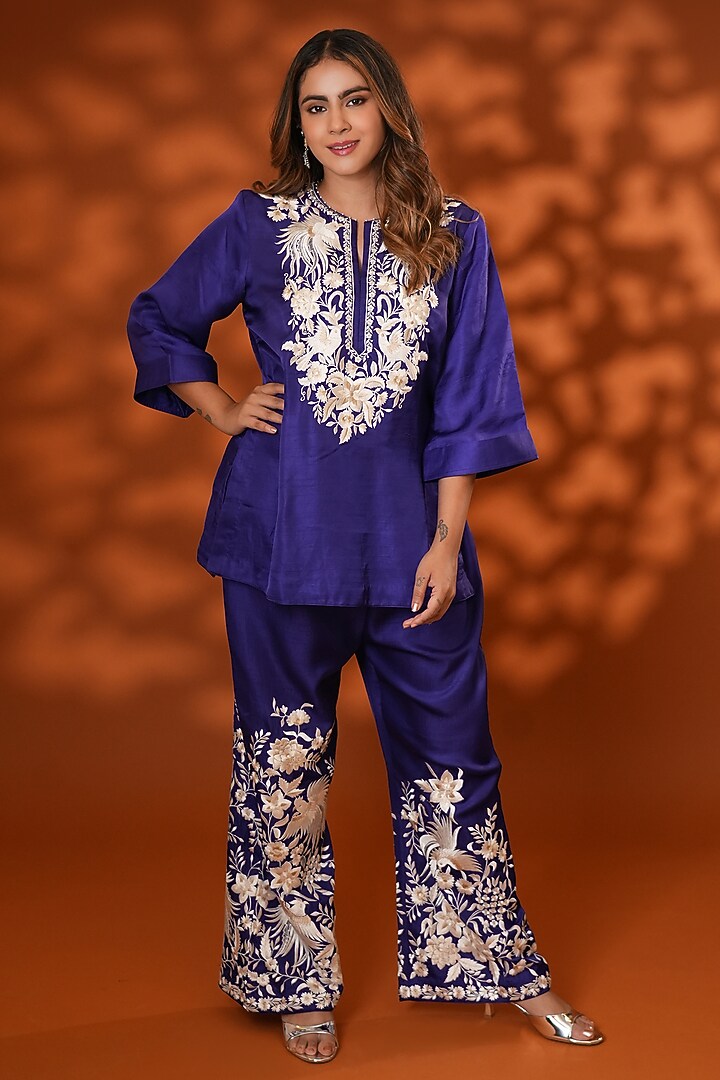 Purple Pure Silk Parsi Gara Embroidered Kurta Set by Ashtar at Pernia's Pop Up Shop